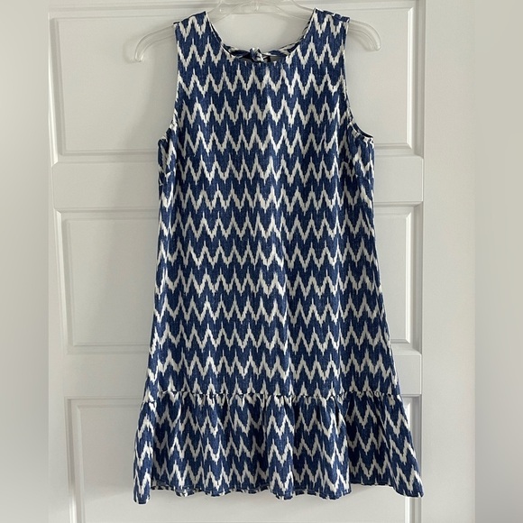 J. Crew Factory Dresses & Skirts - J. Crew Linen Blend Ikat Chevron Sleeveless Bow Back Ruffled Hem Shift Dress S